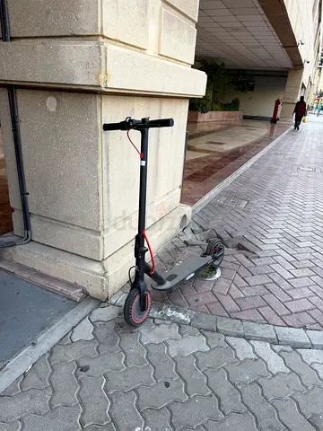 E scooter (Electric scooter)