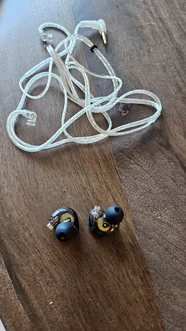 KZ ZS10 Pro 5-Driver In-Ear Monitor Earphones (Matte Black, No Mic)