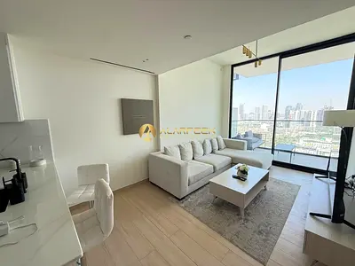 Furnished 1BR | Bright Unit | High Floor