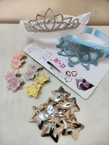 Girls' Party Hair Accessories Set — Tiara, Flower Clips & Star Clips