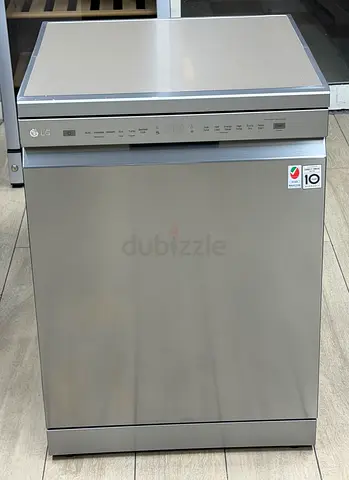 LG Stainless Steel Free-Standing Dishwasher - Excellent Condition