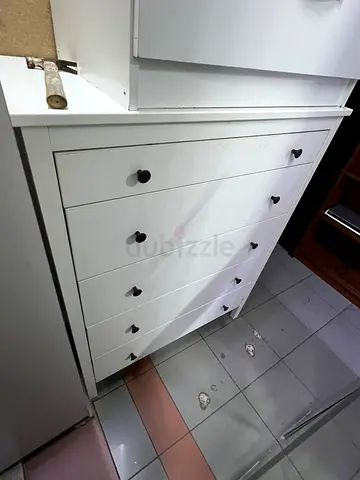 White 5 Drawer Dresser Chest