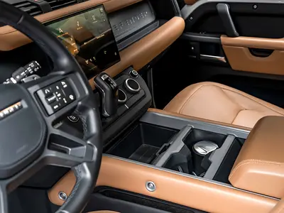 2025 LAND Rover DEFENDER — миниатюра 14