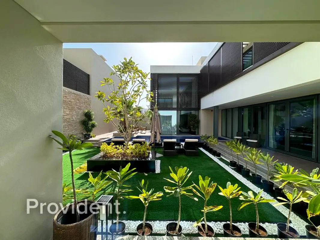 Fully Furnished | VOT | Great Location