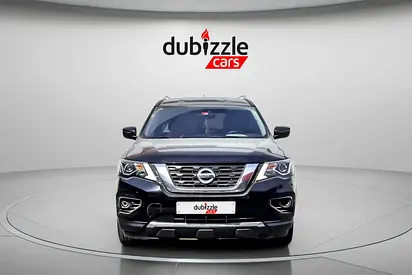 2018 Nissan PATHFINDER photo 2