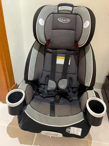 Graco Recline Convertible Car Seat - Good Condition