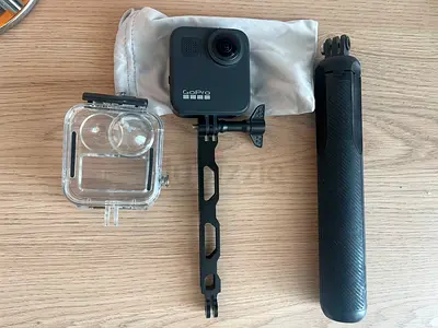 GoPro Max 360 Action Camera with original Hand Grip /stick and Waterproof Case