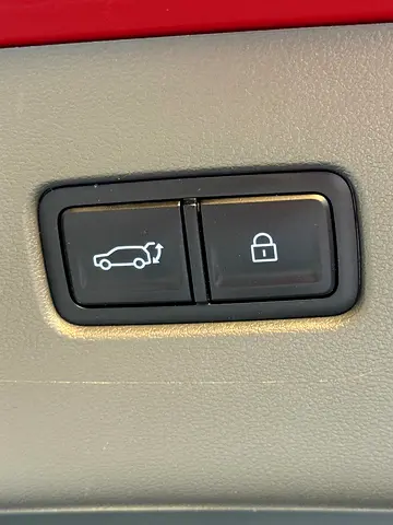 2025 Hyundai SANTA FE 缩略图 18
