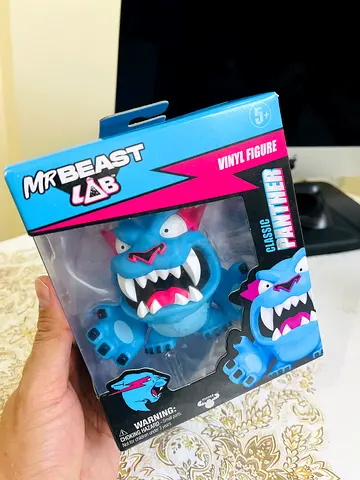 MrBeast Lab Classic Panther Vinyl Figure