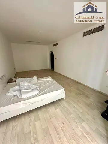 للبيع شقة مميزة في القاسمية – برج اللوتس