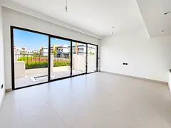 4BR Townhouse | Single Row | Close to Lagoon