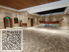 The first inhabitant of the palm tree has two rooms and a hall with a maid's room for annual rent
