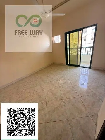 ✨ شقة غرفة وصالة 🚿 2 حمام 📐 مساحة كبيرة وممتازة 🌿 بلكونة 🏢 الطابق الأول