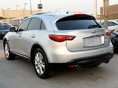 2014 Infiniti QX70 photo 5