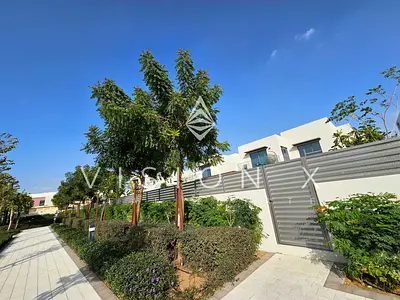 Spacious Family Villa | Private Garden | Popular Community
