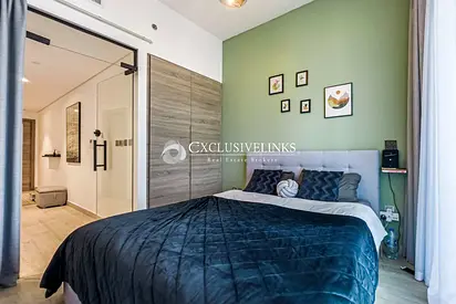 Fully Furnished | Modern | Available 16th October
