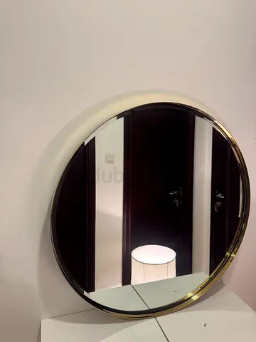 Modern Round Wall Mirror with Gold Metal Frame