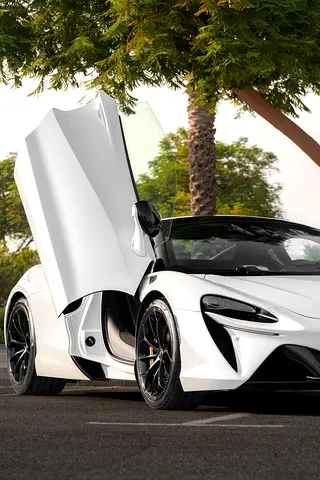 صورة 3 لـ 2024 Mclaren ARTURA