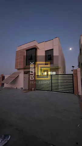 فيلا واسعة للبيع في الحليو 2 | 6 غرف نوم | روف | مساحة بناء 3,658 قدم²