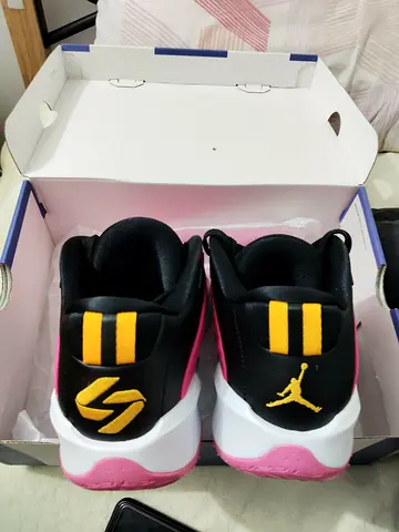 Jordan Luka 3 - black and pink, lightly used