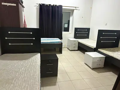 Bed Space for Pakistani & Indian Girls in Discovery Gardens Street # 02