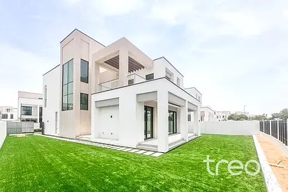 Exclusive | Full Park View | New Listing