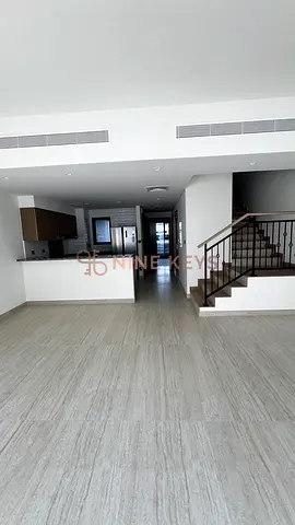 Spacious 4BR | Private Garden | Ready to Move | Santorini
