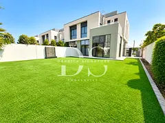 4BR Corner Villa | Large Plot | Vacant Now