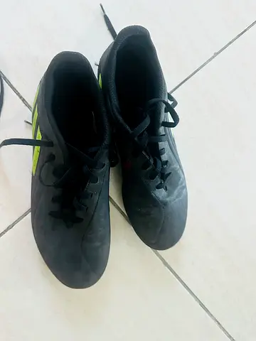 Football shoes for sale