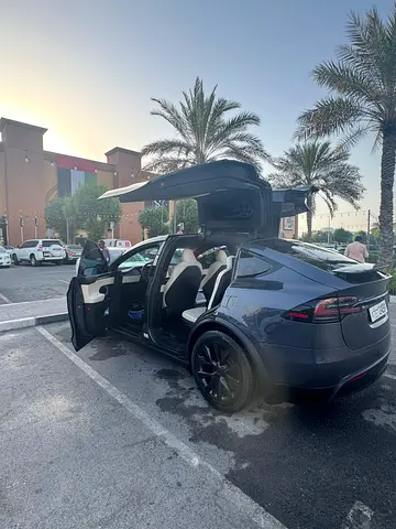2023 Tesla Model X Long Range - American Specs