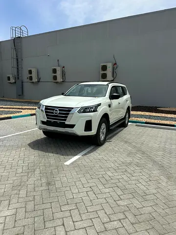 2025 Nissan Xterra 4WD 4*4 SE GCC | اكستيرا فورويل