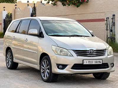 2014 Toyota INNOVA — фото 2