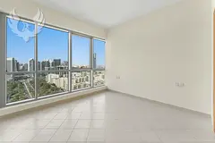 Vacant | Lake View | High Floor | Exclusive