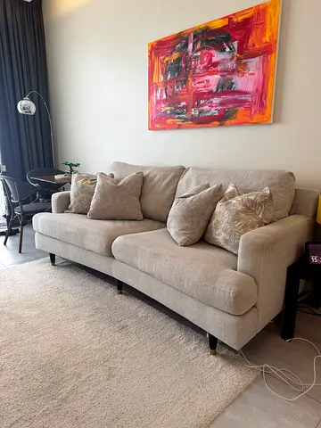 Light beige 4 seater sofa in excellent condition - Homes R Us - 220x100