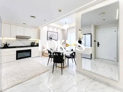 UPGRADED UNIT I FULLY FURNISHED I LOW FLOOR