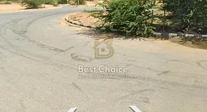 • Residential investment plot • Corner plot (facing two streets) • Intersection location (faci