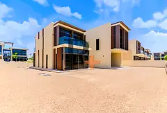Park backing 4 BR| Lowest in market | Roof terrace