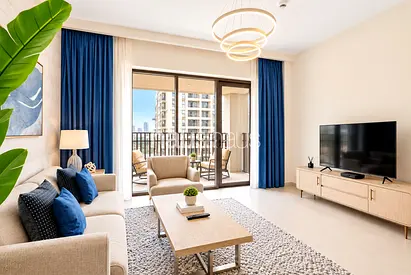 Stylish 1BR | Open Community Views | Large Layout
