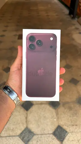 Iphone 18 pro burgundy