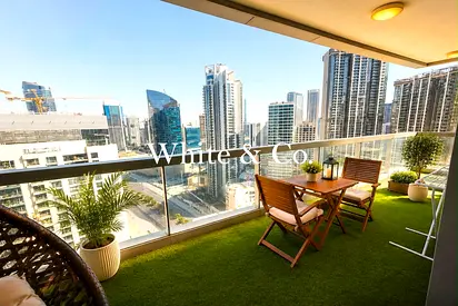 FURNISHED | HIGH FLOOR UNIT | LARGE LAYOUT