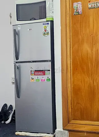 Geepas Silver double-door refrigerator with top freezer Excellent working condition and full cleaned