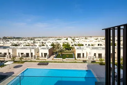 Vacant | Pool View | High Floor