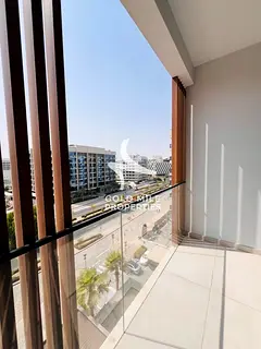 Spacious 1BHK+Store || Premium Quality || Near Miracle Gardens || Prime Location