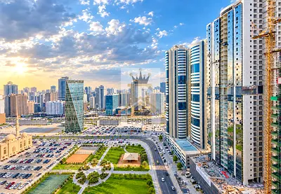 PARK-VIEW | FREE PARKING | PANAROMIC GLASS | NEAR DUBAI EXIT