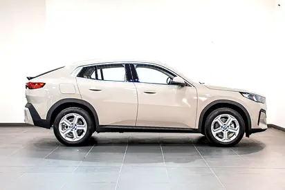 صورة 3 لـ 2027 BMW X2