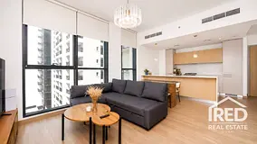 spacious Modern Fully furnished