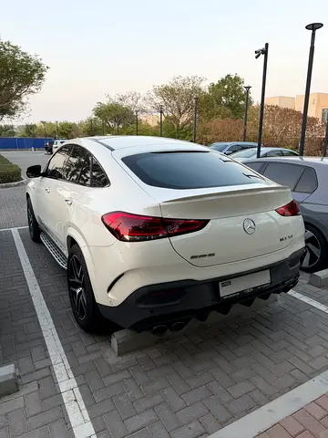 صورة 2 لـ 2021 Mercedes-BENZ GLE