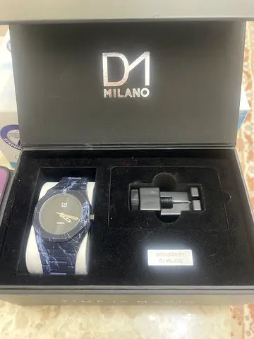 D1 Milano Men's Wristwatch with Original Box