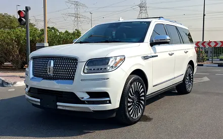 NAVIGATOR 2021 PRESENTIAL GCC FULL SERVICE + WARRANTY AL TAYER + ORGINAL PAINT 100% + 2 KEYS