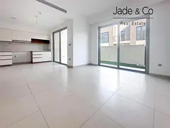Community Expert | Available Now | Prime Location